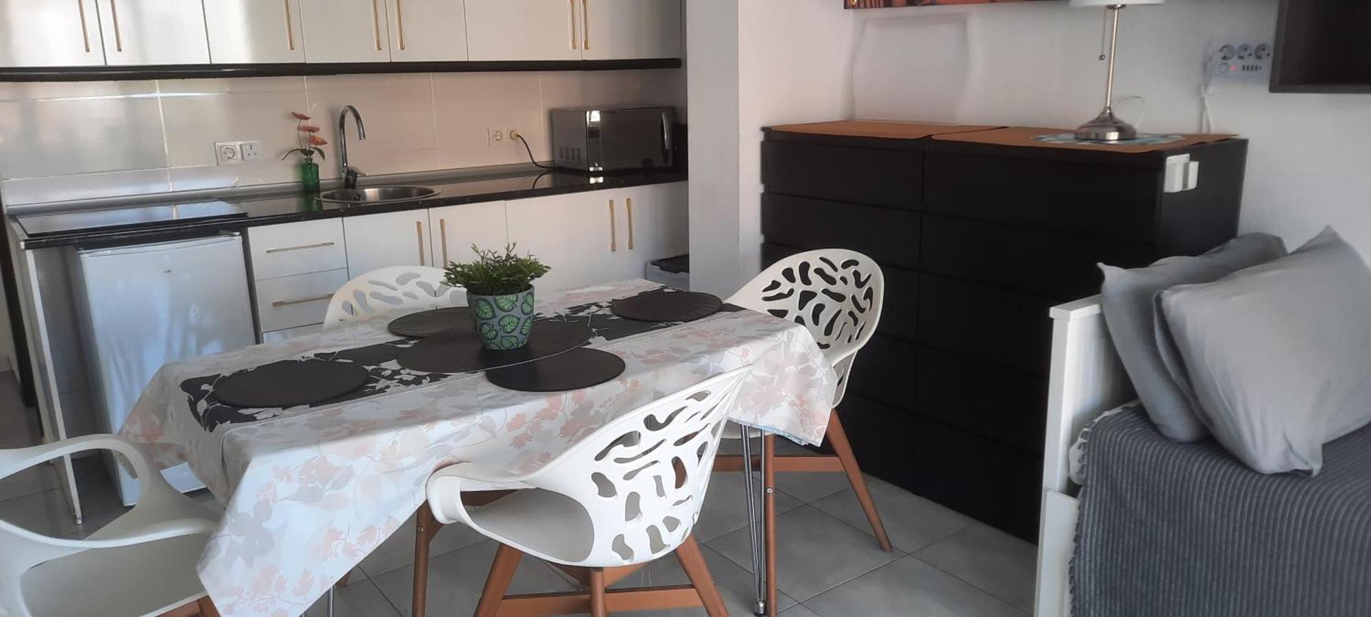 Happy Loix Apartamento Wifi Aa Benidorm Bagian luar foto